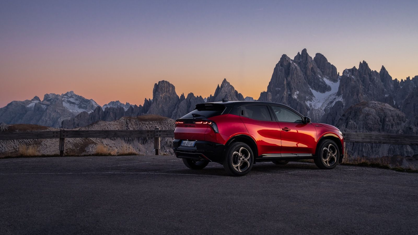 Alfa Romeo Junior: Με νέα χαμηλότερη τιμή και μεγαλύτερη εγγύηση στην Ελλάδα